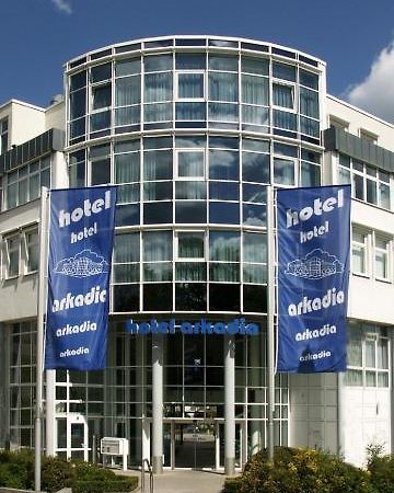 Hotel Arkadia Friedrichsdorf Buitenkant foto