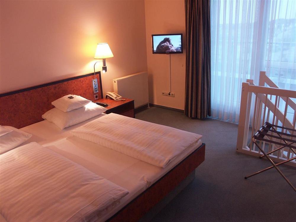 Hotel Arkadia Friedrichsdorf Kamer foto