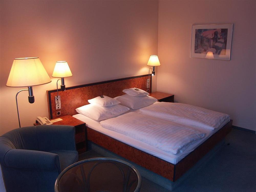 Hotel Arkadia Friedrichsdorf Kamer foto